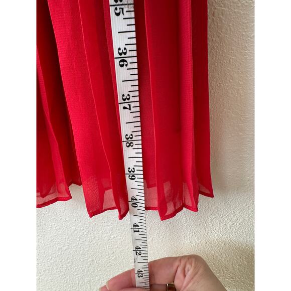 BCBGMAXAZRIA Raya Red Sleeveless Chevron Pleated Lace Dress 6 - Picture 14 of 16